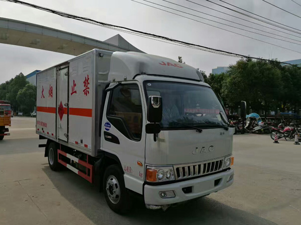 江淮4米2(3.5吨)爆破器材车