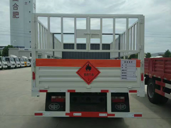 解放4.1米(蓝牌)气瓶车