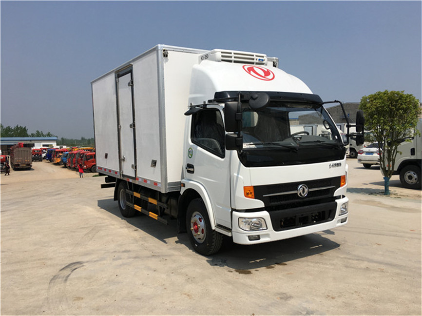 东风凯普特 4.2米冷藏车