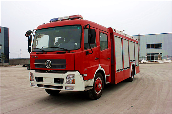 6吨天锦水罐消防车(内藏灌)