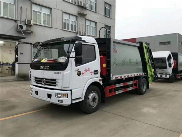 【国五】大多利卡8方压缩式垃圾车
