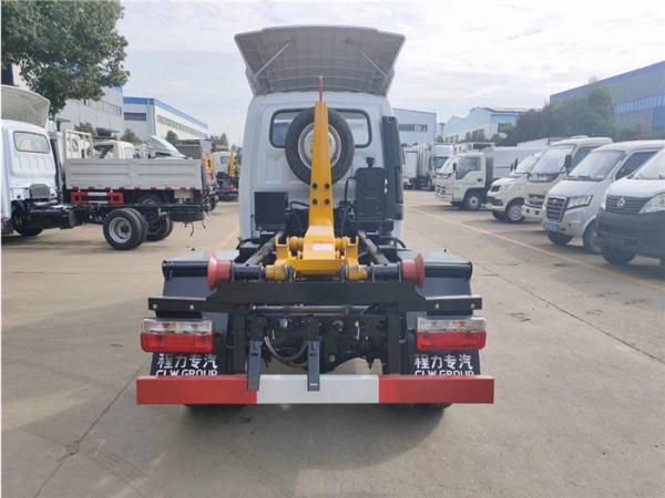 【国六】东风途逸3方蓝牌勾臂垃圾车