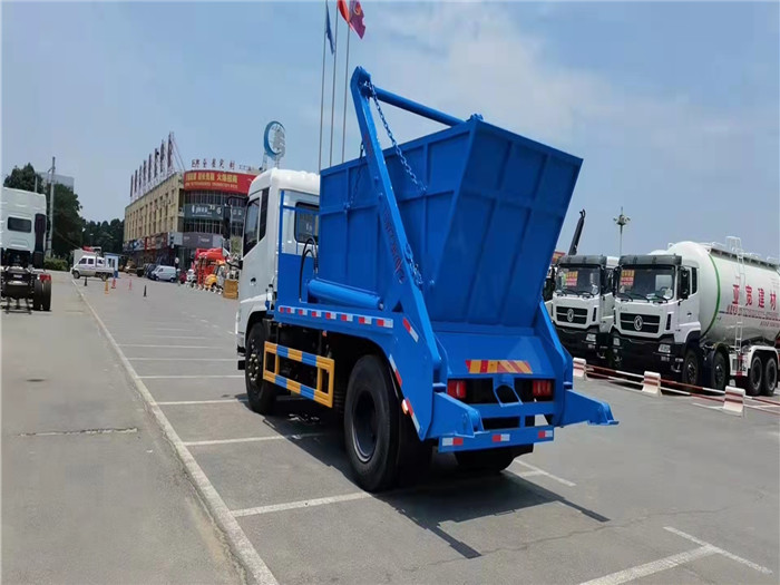 【国六】东风天锦10-12方摆臂垃圾车