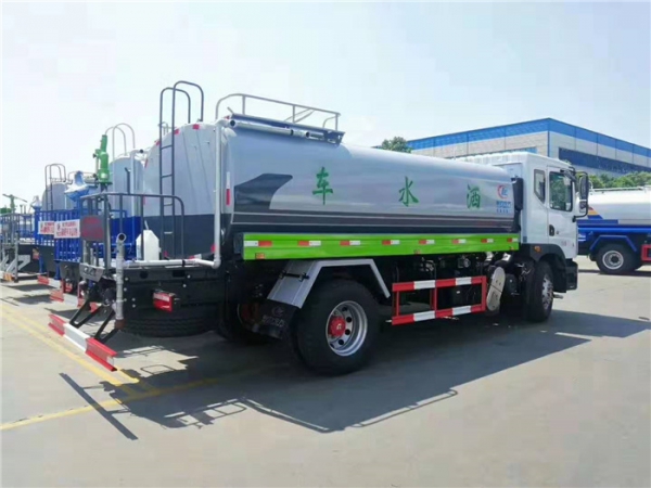 【国六】东风D9大多利卡12-14方标准化洒水车
