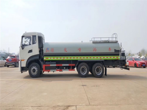 【国六】东风天龙后双桥20方洒水车