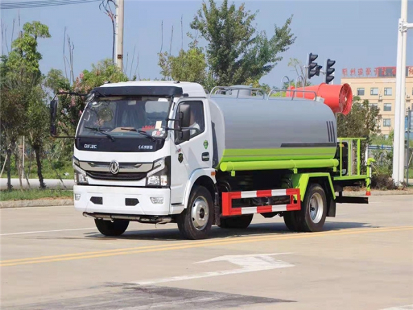 【国六】东风大多利卡8方圆罐抑尘雾炮车