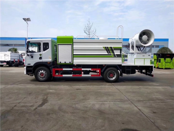 【国六】东风多利卡D9方罐12方抑尘雾炮车