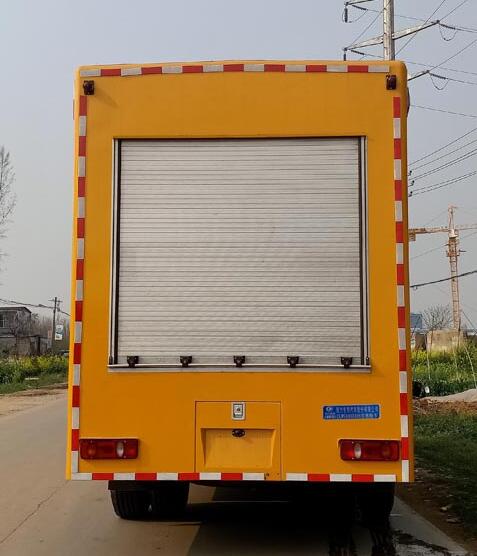 程力威牌CLW5110XXHD6型救险车