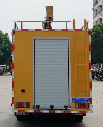 程力威牌CLW5070XXHQ6型救险车