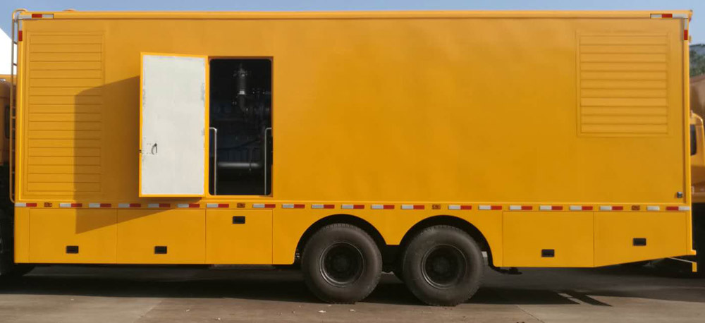 东风天龙后双桥500KW—800KW电源车