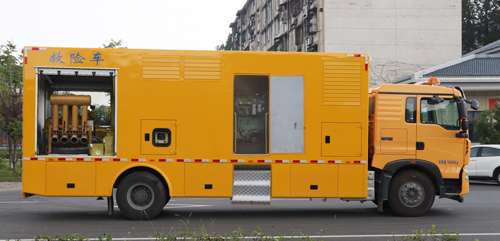 程力威牌CLW5180XXHZ6型救险车