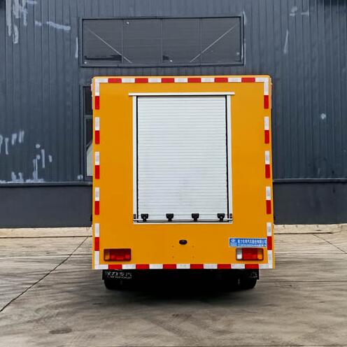 程力威牌CLW5040XXHN6型救险车