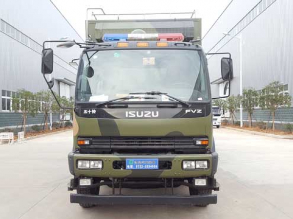 宿营车28-32人住宿野外拉链车